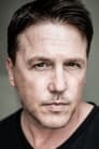 Lochlyn Munro isAgent John Franklin