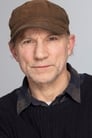 Simon McBurney isKreacher (voice)